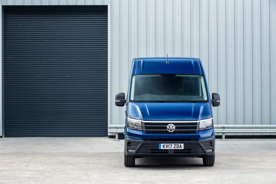  Volkswagen Crafter High Roof Van 2017 года  (UK) (фото 6 из 23)